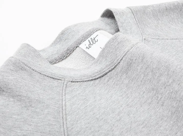 Basic Raglan Sleeve Sweatshirt