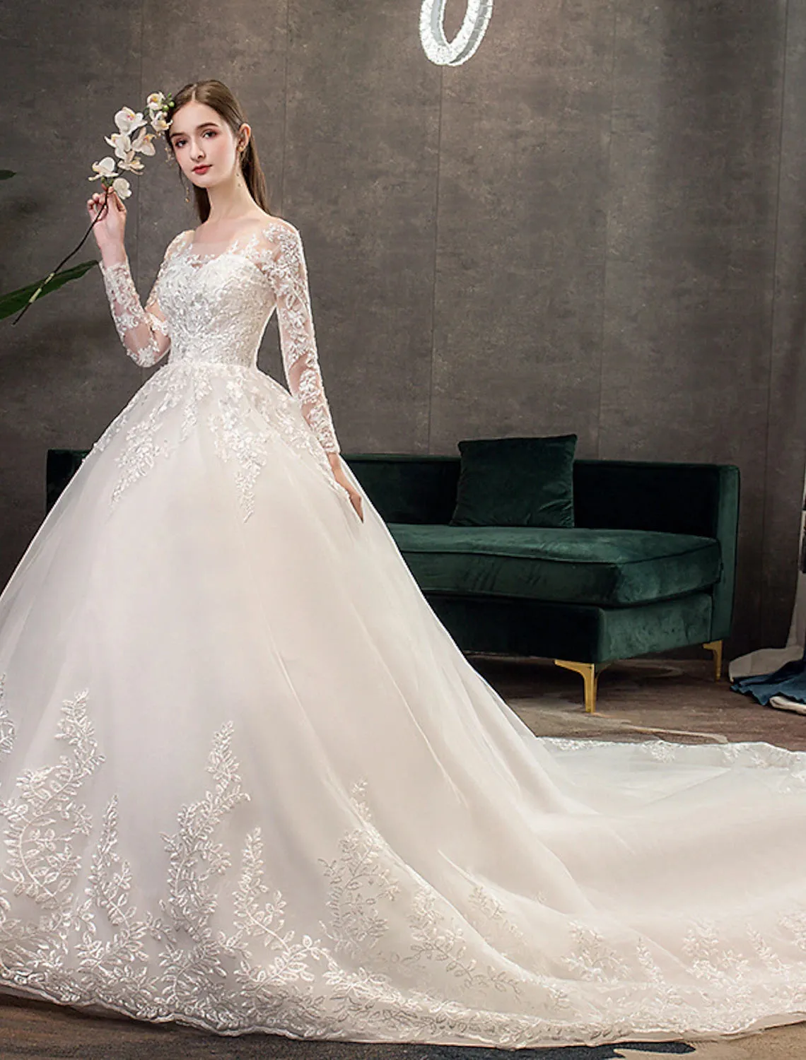 Engagement Formal Fall Wedding Dresses Ball Gown Illusion Neck Long Sleeve Cathedral Train Lace Bridal Gowns With Pleats Appliques Summer Wedding Party