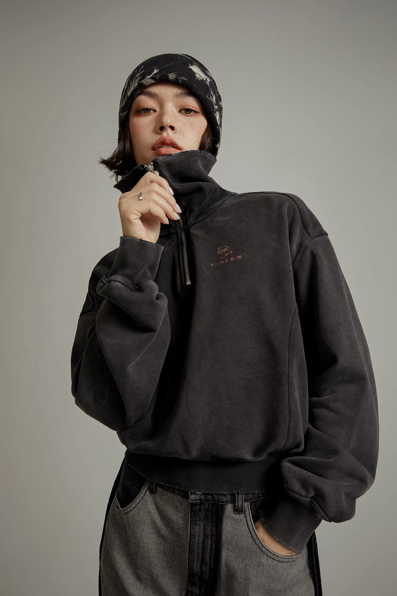 High Neck Half Zip Up Basic Sweatshirt